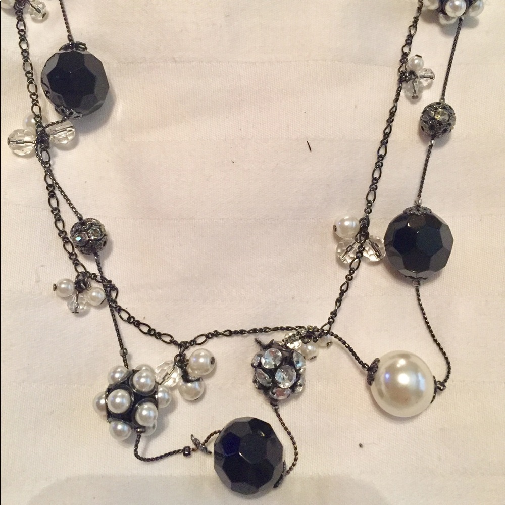 Lovely long necklace to make any outfit pop.